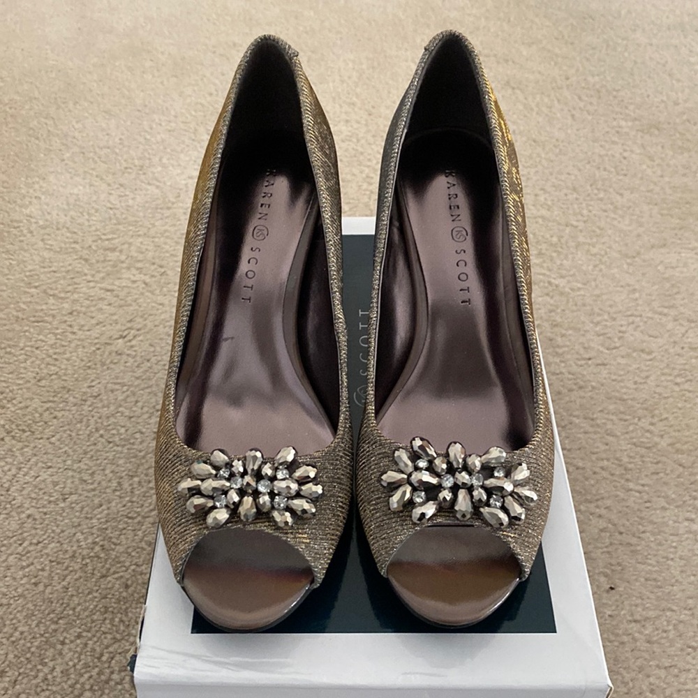 Karen Scott Gold Silver Heels